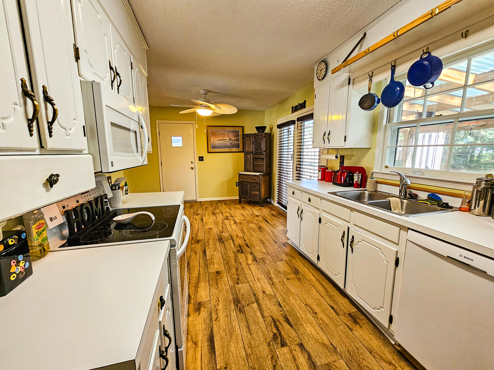 422 Academy Road Walterboro, SC 29488 - Photo 18 of 44 20240814_103707