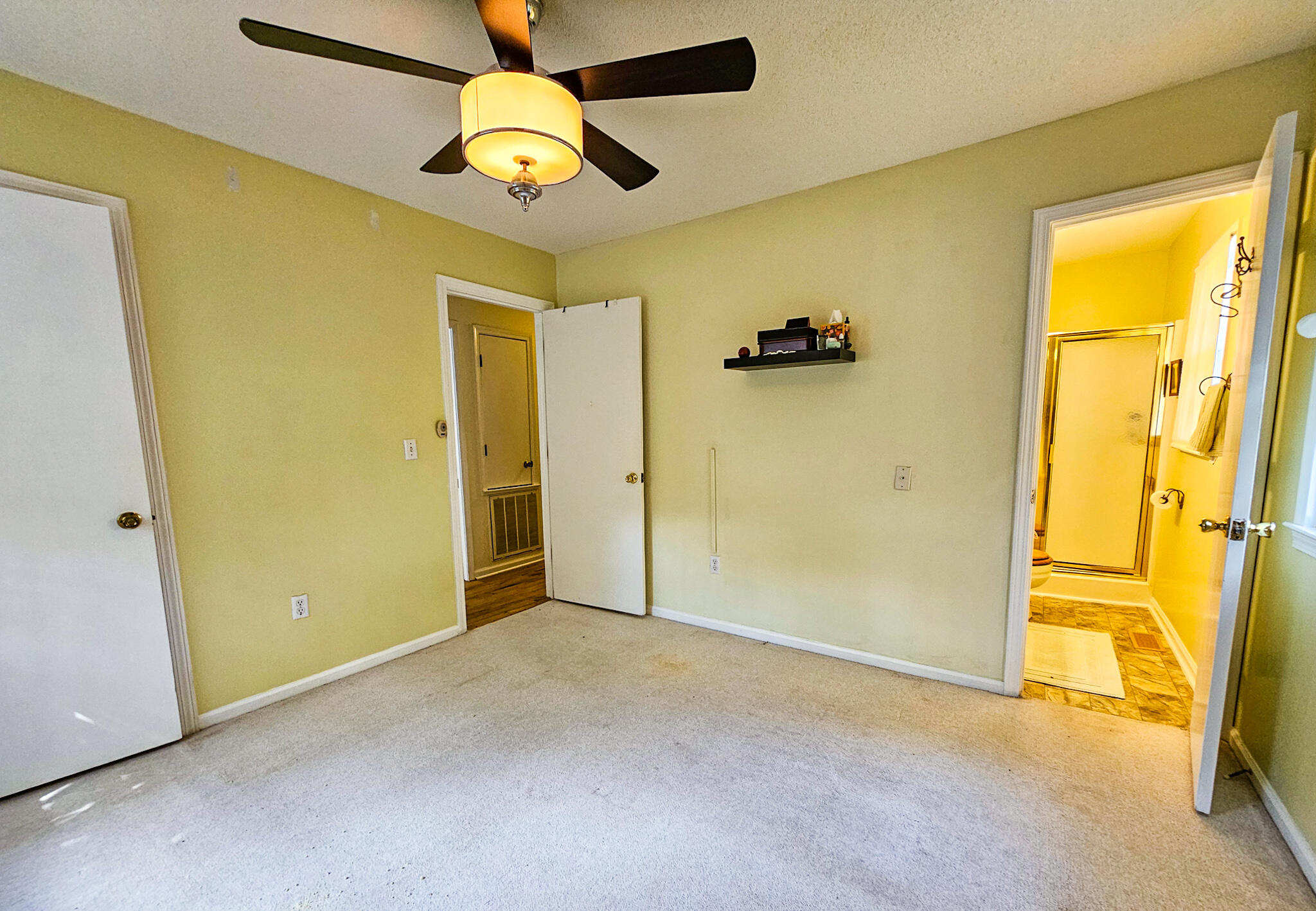 422 Academy Road Walterboro, SC 29488 - Photo 22 of 44 20240814_104251