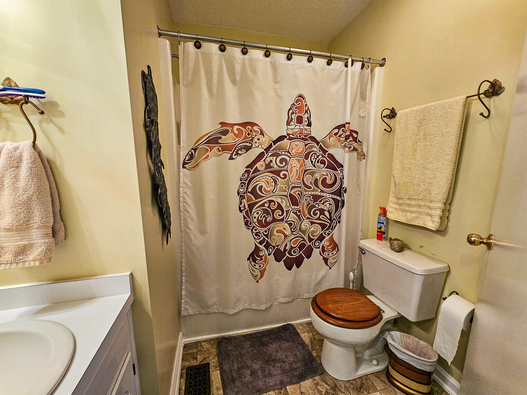 422 Academy Road Walterboro, SC 29488 - Photo 28 of 44 20240814_104057