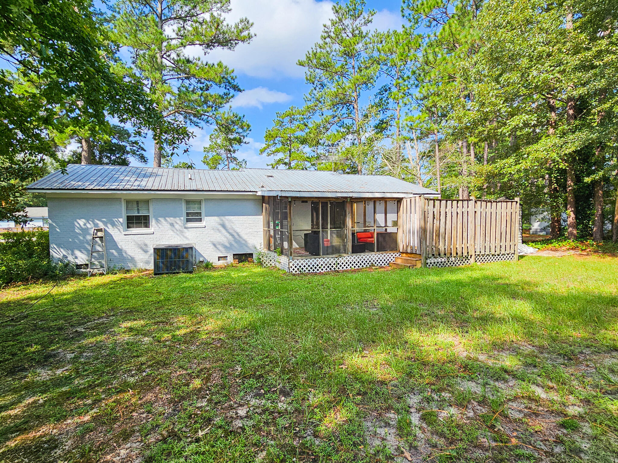 422 Academy Road Walterboro, SC 29488 - Photo 34 of 44 20240814_103037 (1)