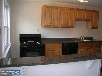 7531 Sherwood Road Philadelphia, PA 19151 - Photo 2 of 10 Kitchen