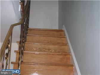 7531 Sherwood Road Philadelphia, PA 19151 - Photo 6 of 10 View
