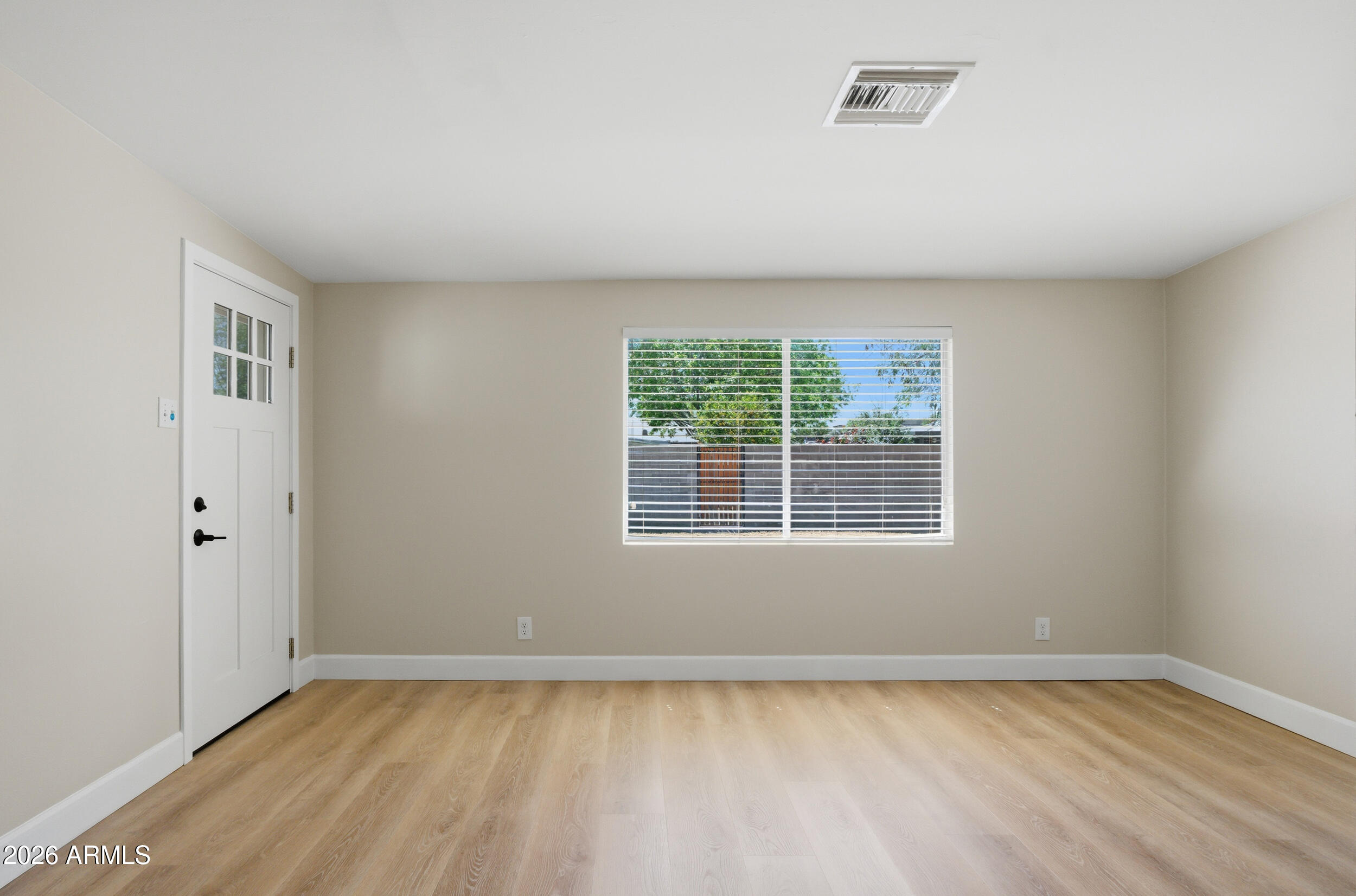 119 West Pierson Street Phoenix, AZ 85013 - Photo 10 of 35 9_119 w pierson st-9