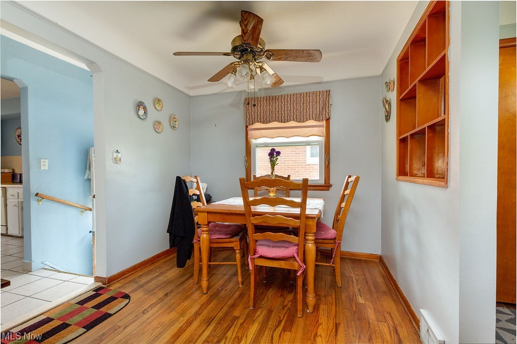 823 Pendley Road Willowick, OH 44095 - Photo 11 of 31