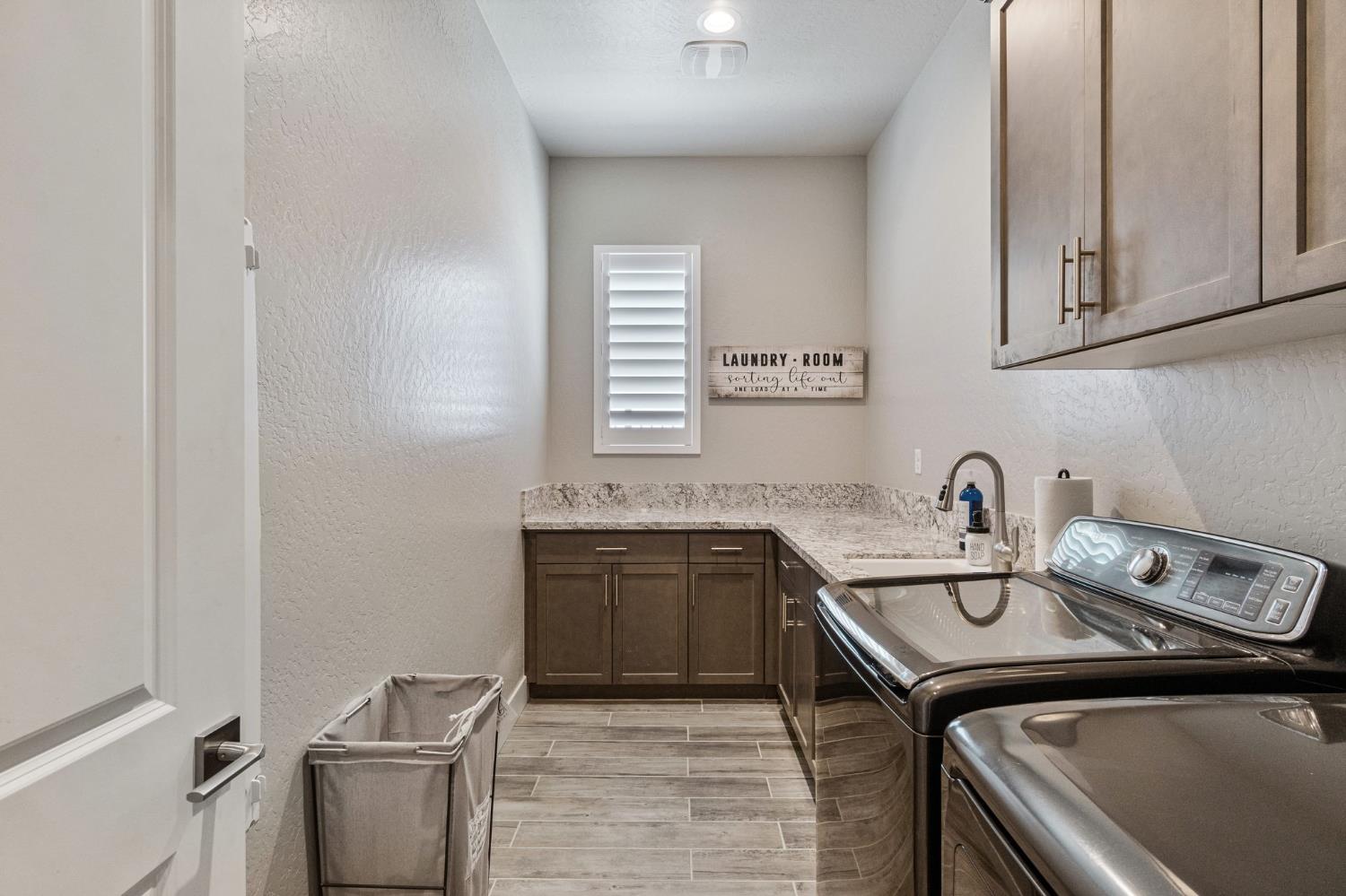 974 Ridgeline Road Madera, CA 93636 - Photo 35 of 55