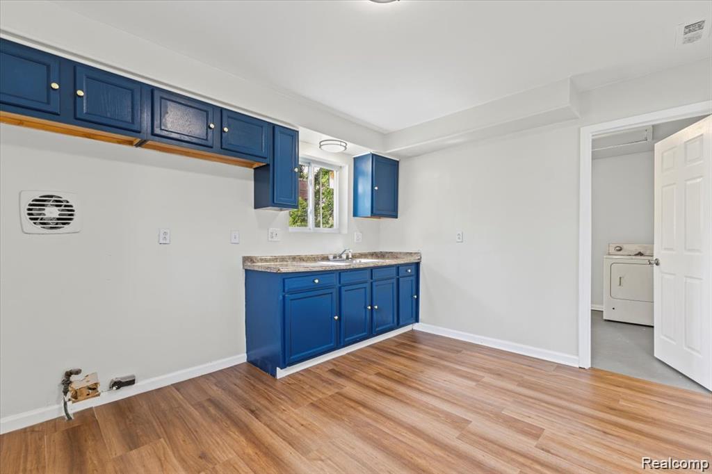 3930 Bayhan Street Inkster, MI 48141 - Photo 4 of 14 GetMedia (3).jpg