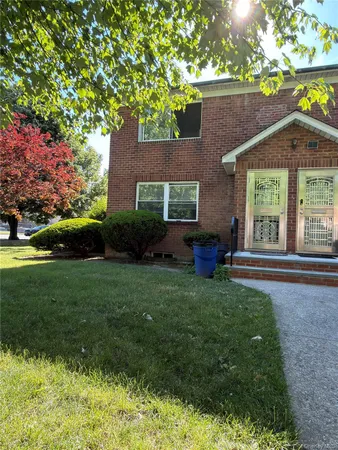 $3,600 | 56-40 175th Place, Unit A | Flushing