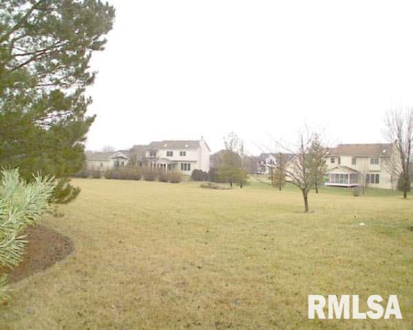 4409 Fairhaven Road Davenport, IA 52807 - Photo 3 of 9 Gallery Image 3