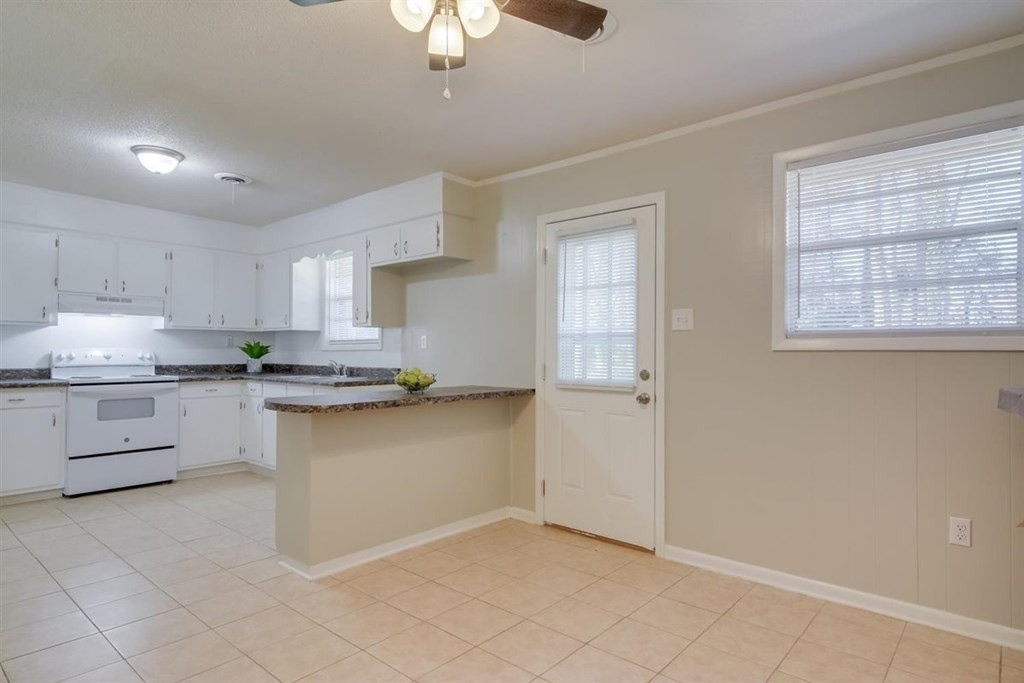 4517 Plantation Road Augusta, GA 30907 - Photo 11 of 29