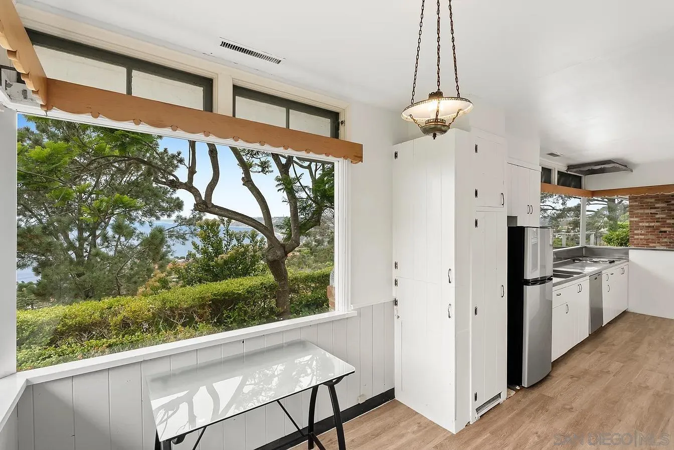 1703 Castellana Road La Jolla, CA 92037 - Photo 13 of 40