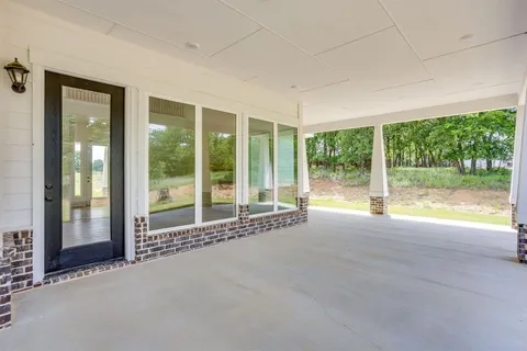 $650,000 | 247 Silver Lakes Drive, Sunset, TX 76270