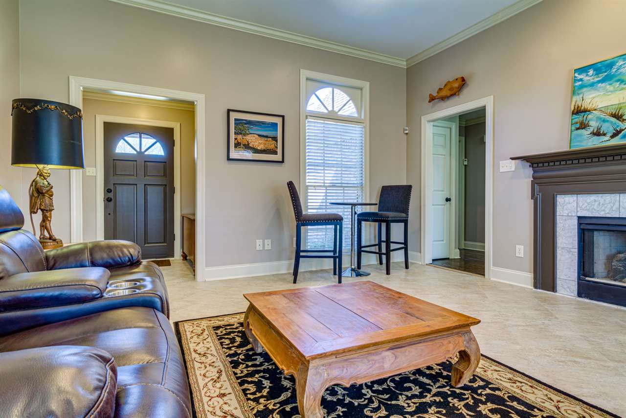 8597 Bazemore Road Memphis, TN 38018 - Photo 4 of 25 Gallery Image 4