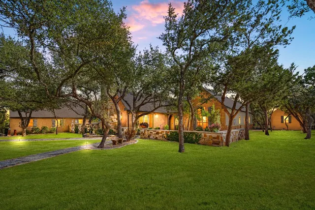 $1,384,999 | 9908 Derecho Bend, Austin, TX 78737