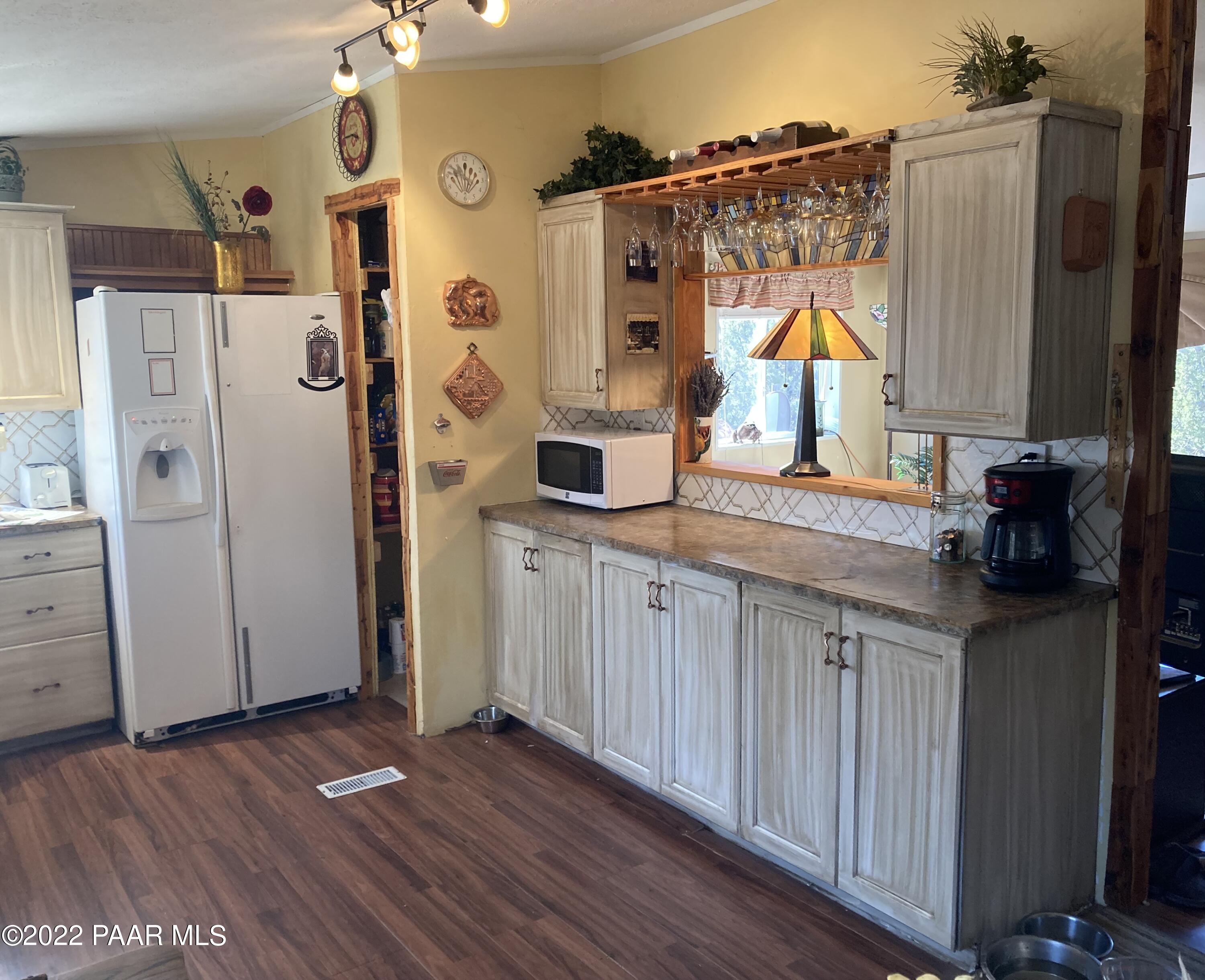 2373 Roberts Road Ash Fork, AZ 86320 - Photo 18 of 29 IMG_2966