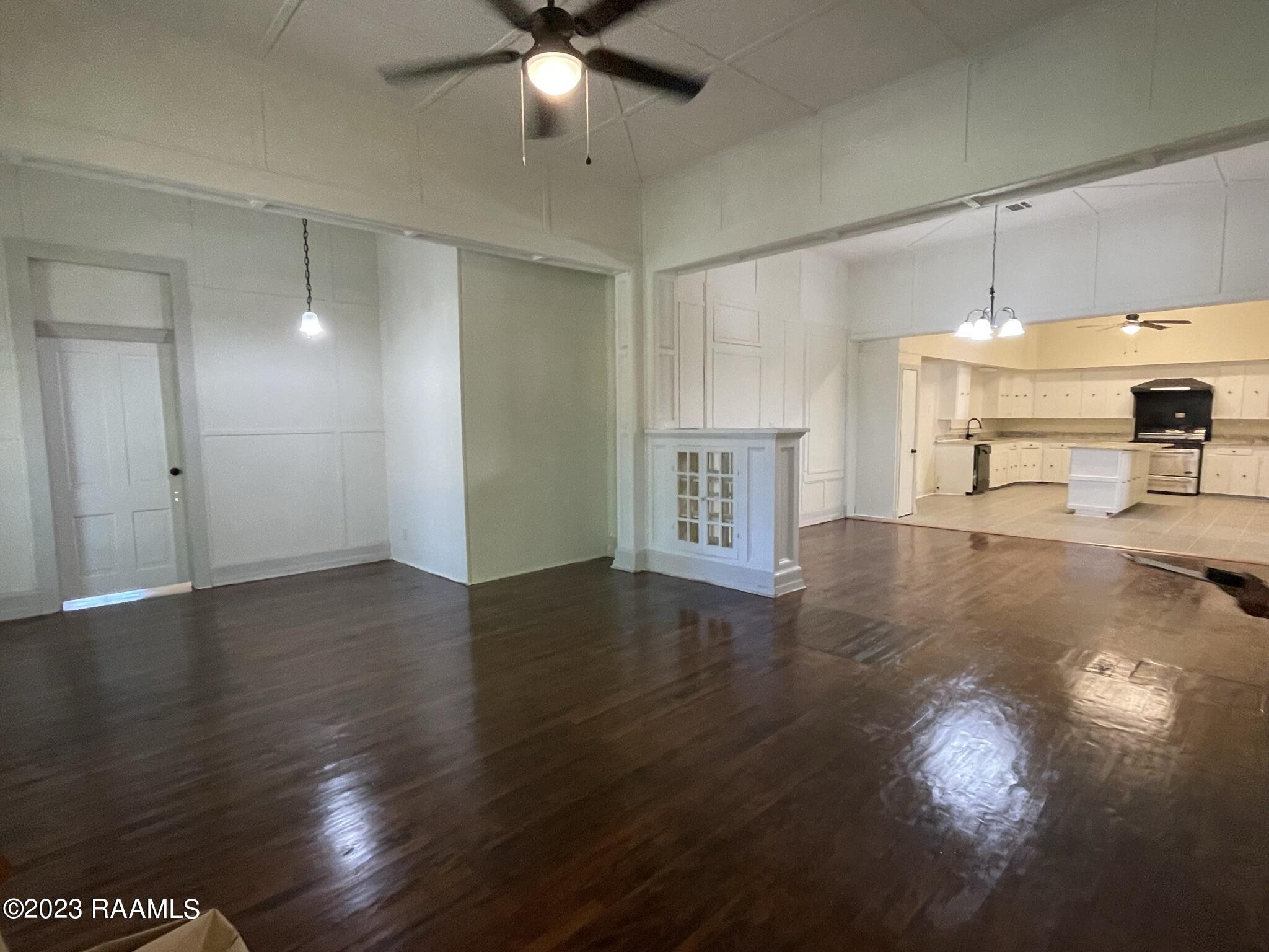 307 Rice Lane Opelousas, LA 70570 - Photo 8 of 33 IMG_8045
