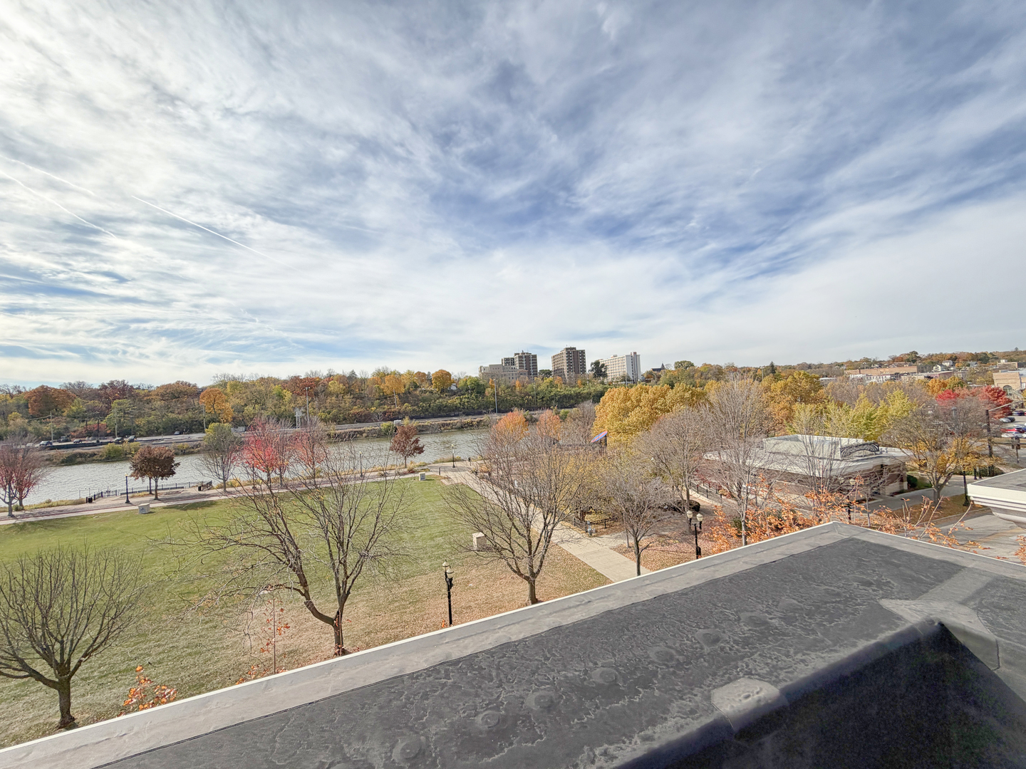 Undisclosed Address Elgin, IL 60120 - Photo 22 of 22 a view of a terrace with skyline