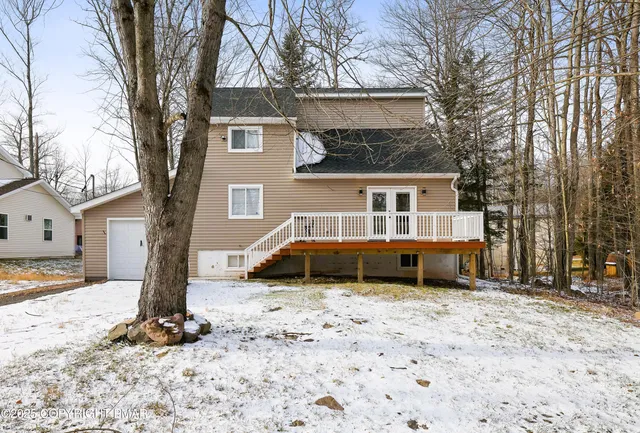$2,400 | 8473 Bumble Bee Way, Tobyhanna, PA 18466