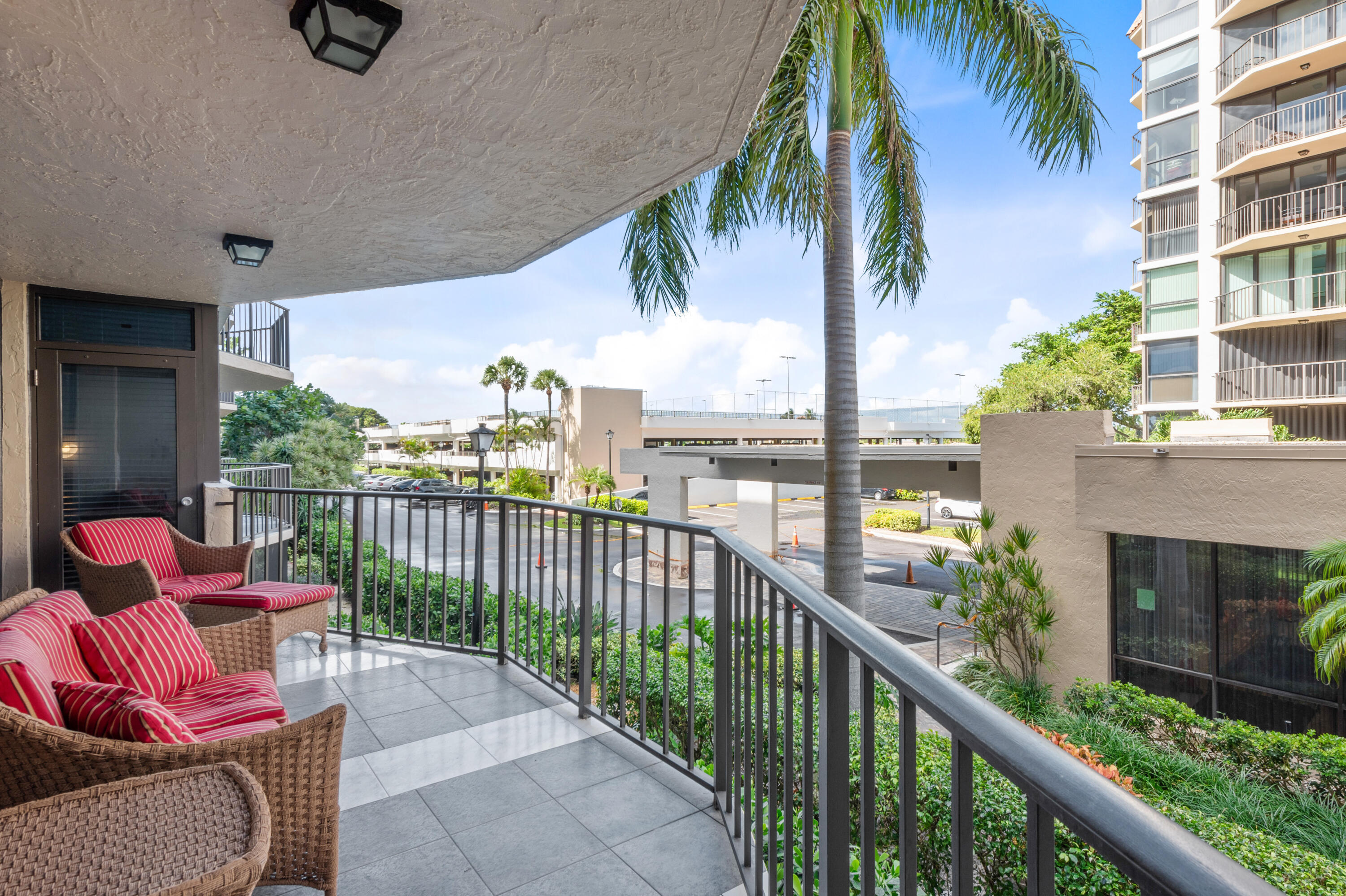 859 Jeffery Street, Unit 212 Boca Raton, FL 33487 - Photo 21 of 53 DSC_2350