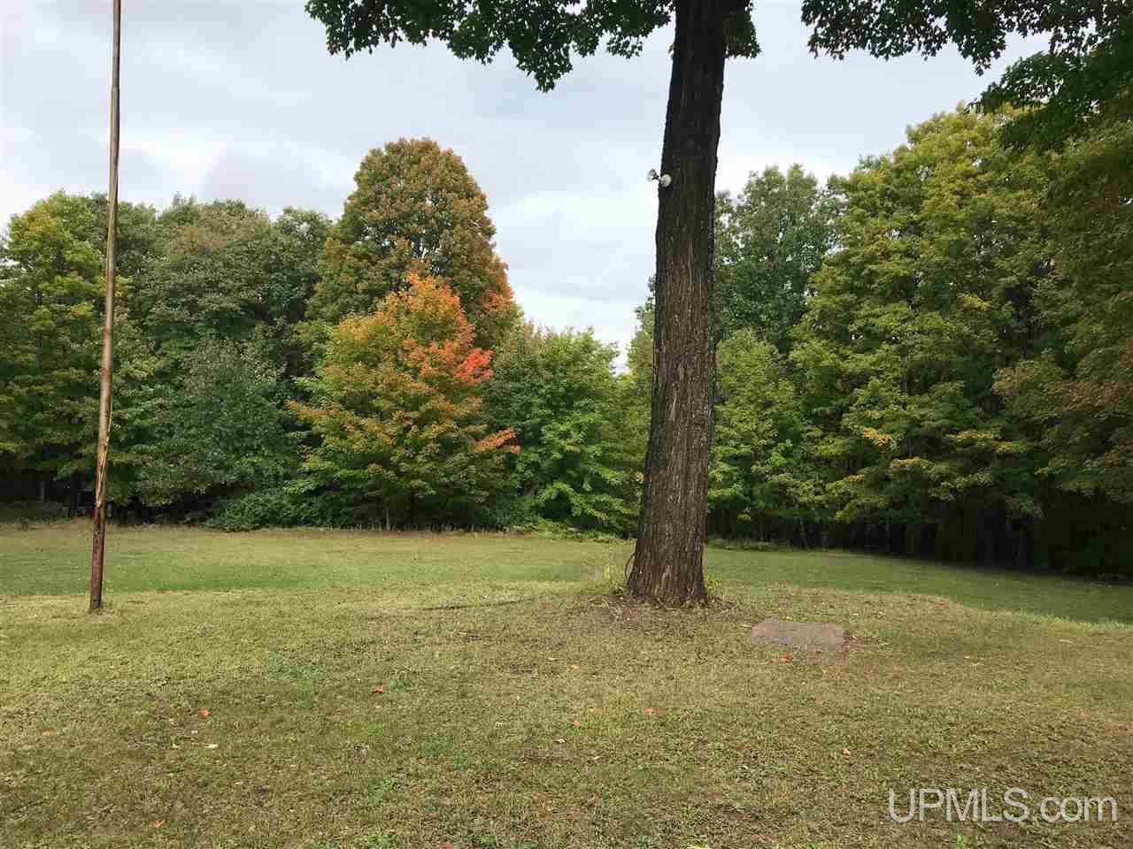 199 Neejee Road Negaunee, MI 49866 - Photo 6 of 32 Gallery Image 6