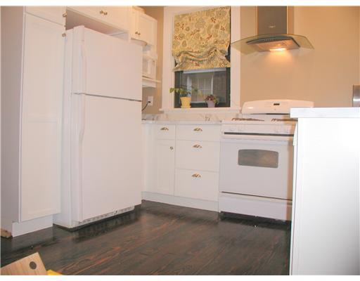 3979 Brandon Road Brighton Heights, PA 15212 - Photo 4 of 18 Kitchen.