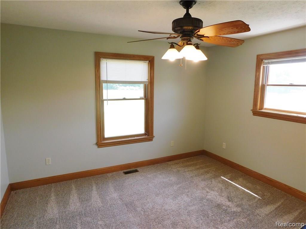 11172 Bohm Road Byron, MI 48418 - Photo 14 of 25 DSCN0215.JPG