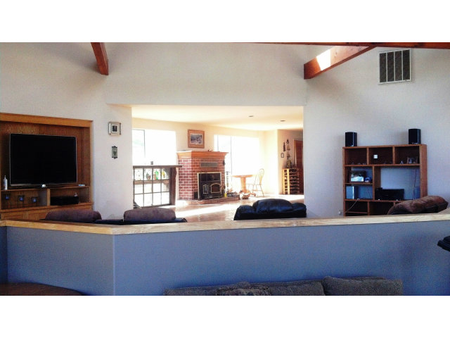 37800 Foothill Road Soledad, CA 93960 - Photo 3 of 25 Gallery Image 3