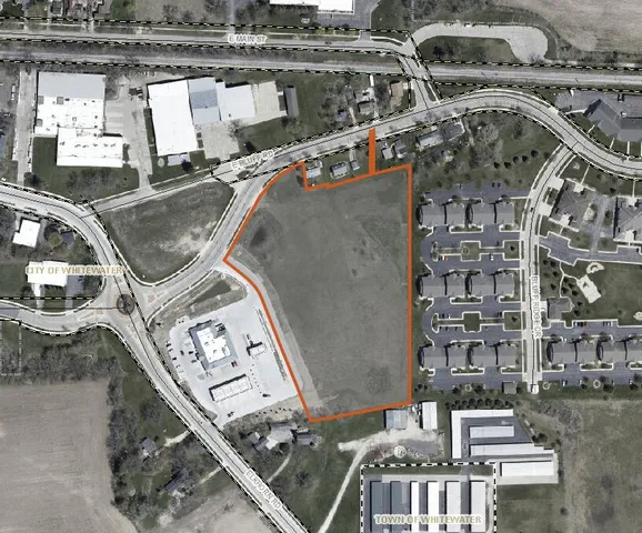 $209,090 | 1127 Bluff Road, Whitewater, WI 53190