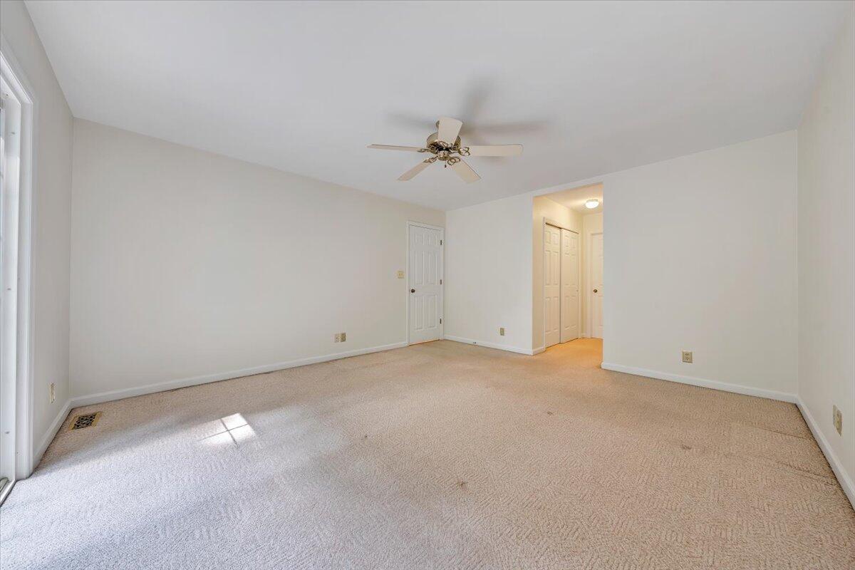 1920 McVitty Road Salem, VA 24153 - Photo 16 of 34 14-MIB07106