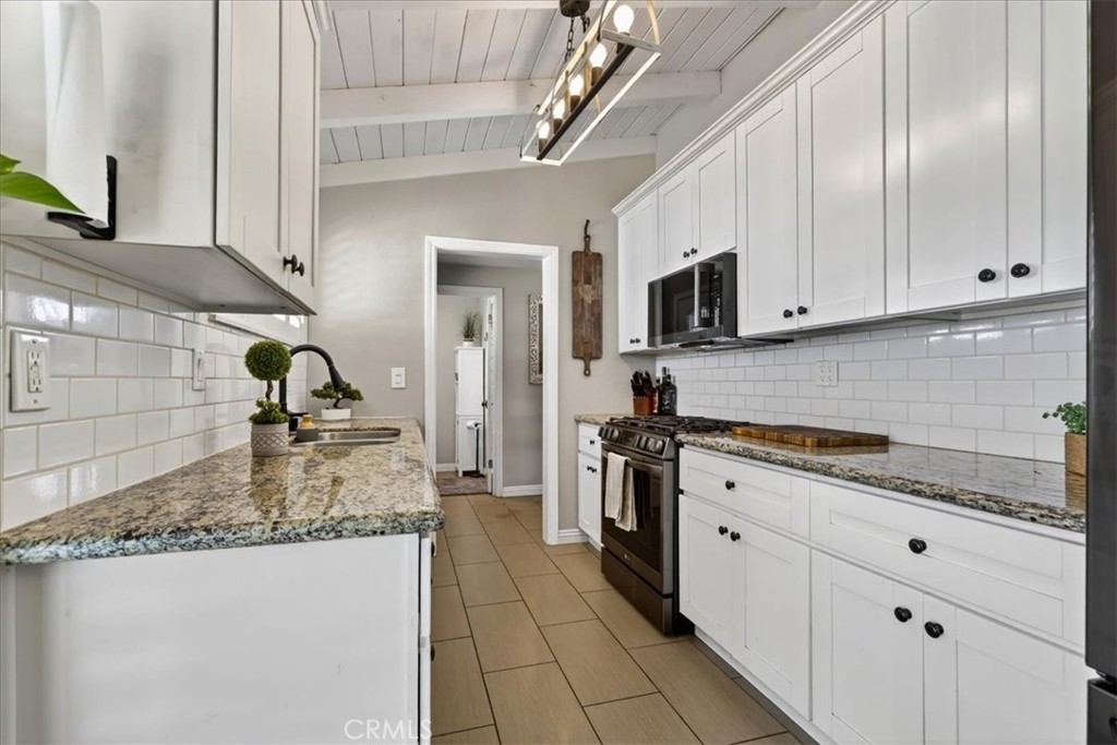 14638 Lorca Road La Mirada, CA 90638 - Photo 8 of 44