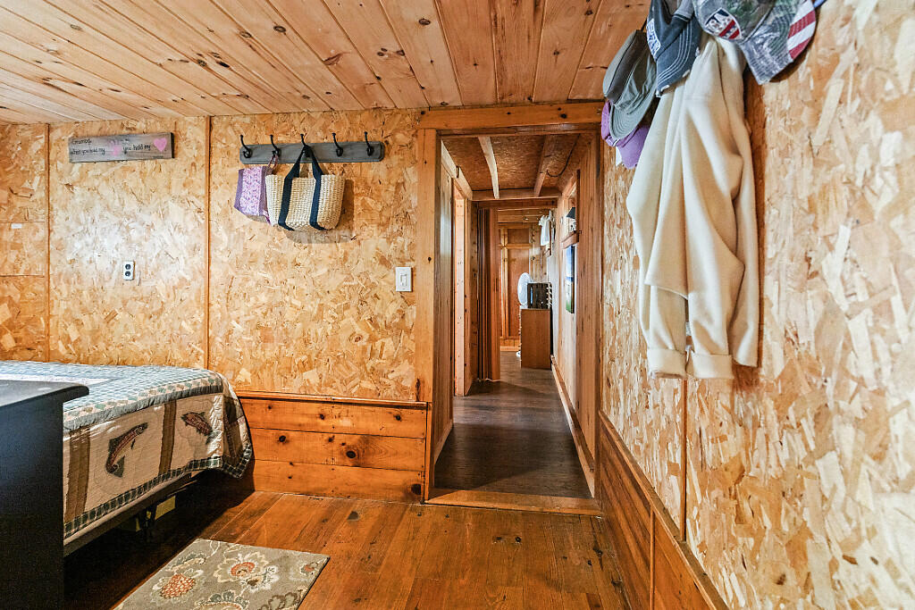 149 Edmonds Lane Burnham, ME 04922 - Photo 17 of 42 17 to bedrooms