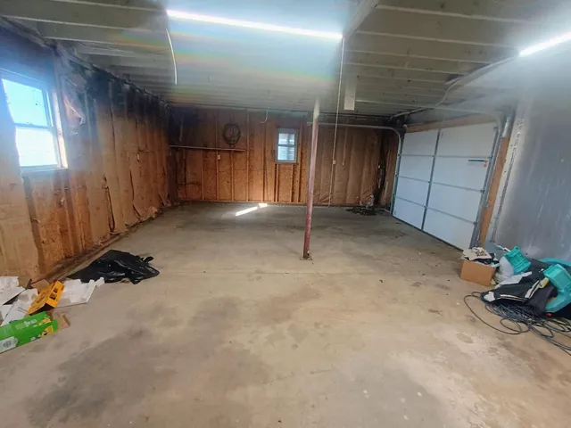 $259,900 | 2924 West Van Buren Road, Hart, MI 49420