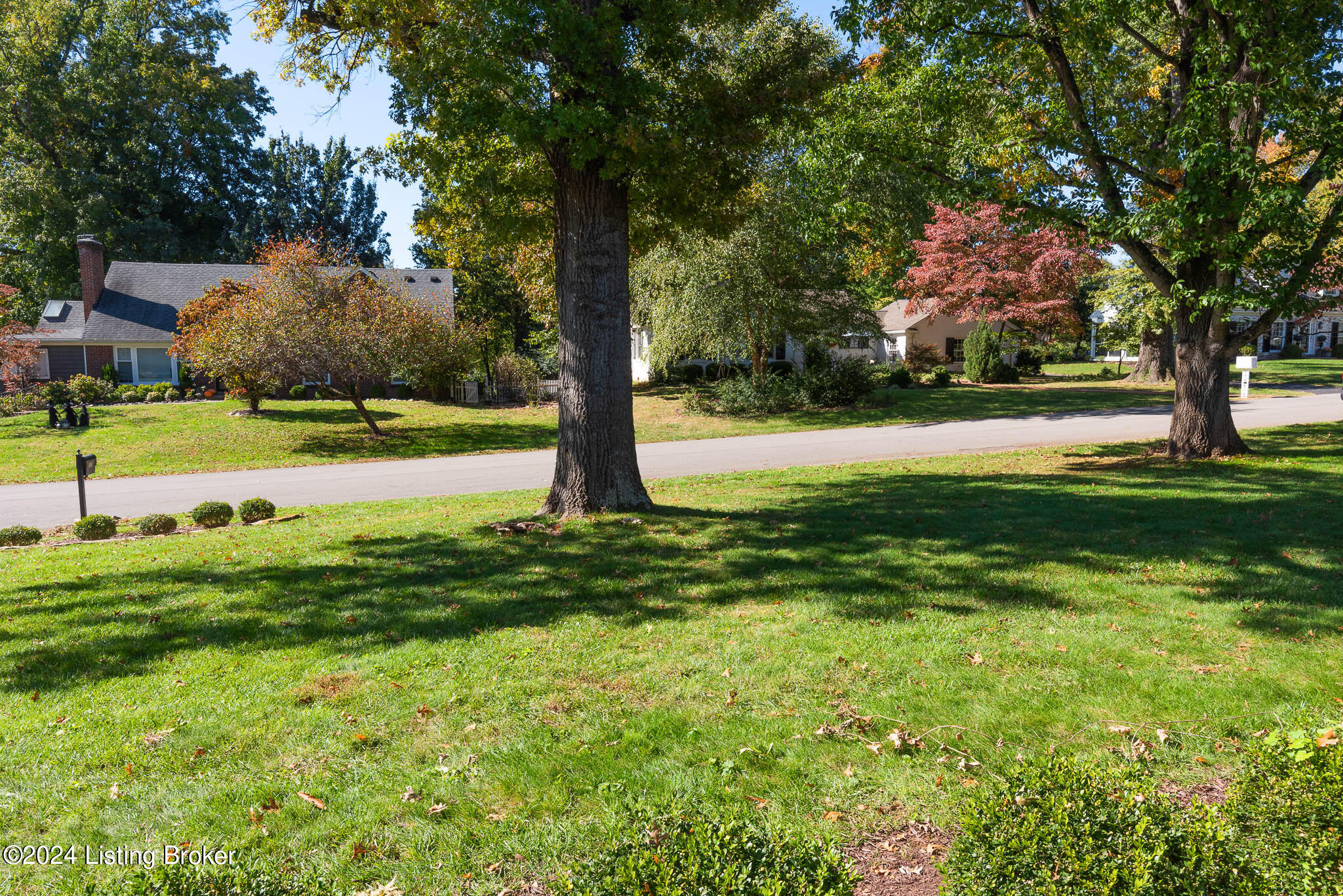 119 Travois Road Louisville, KY 40207 - Photo 10 of 63 119 Travois Rd-10
