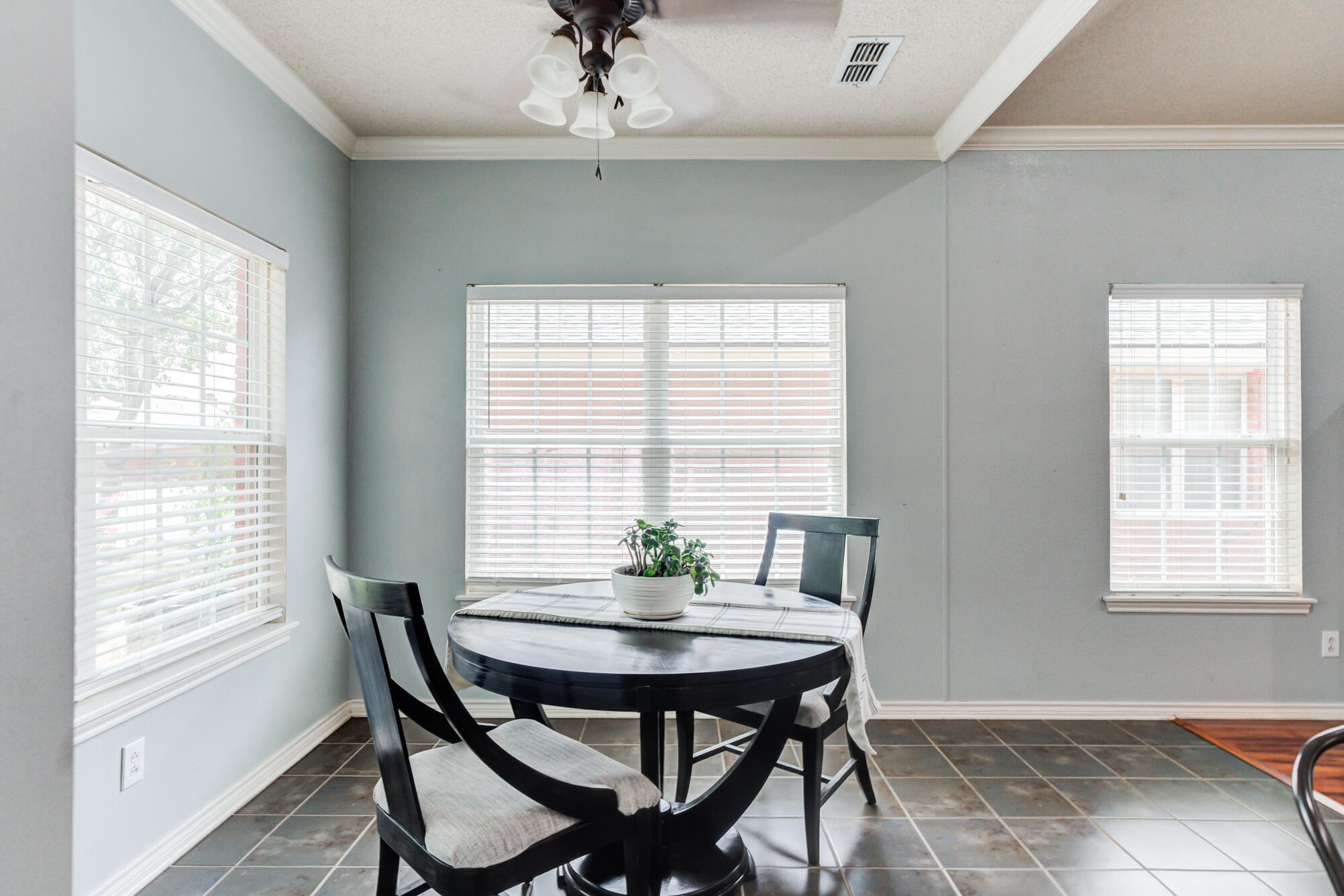 5916 87th Street Lubbock, TX 79424 - Photo 18 of 55 DSC04676_77_78_79_80