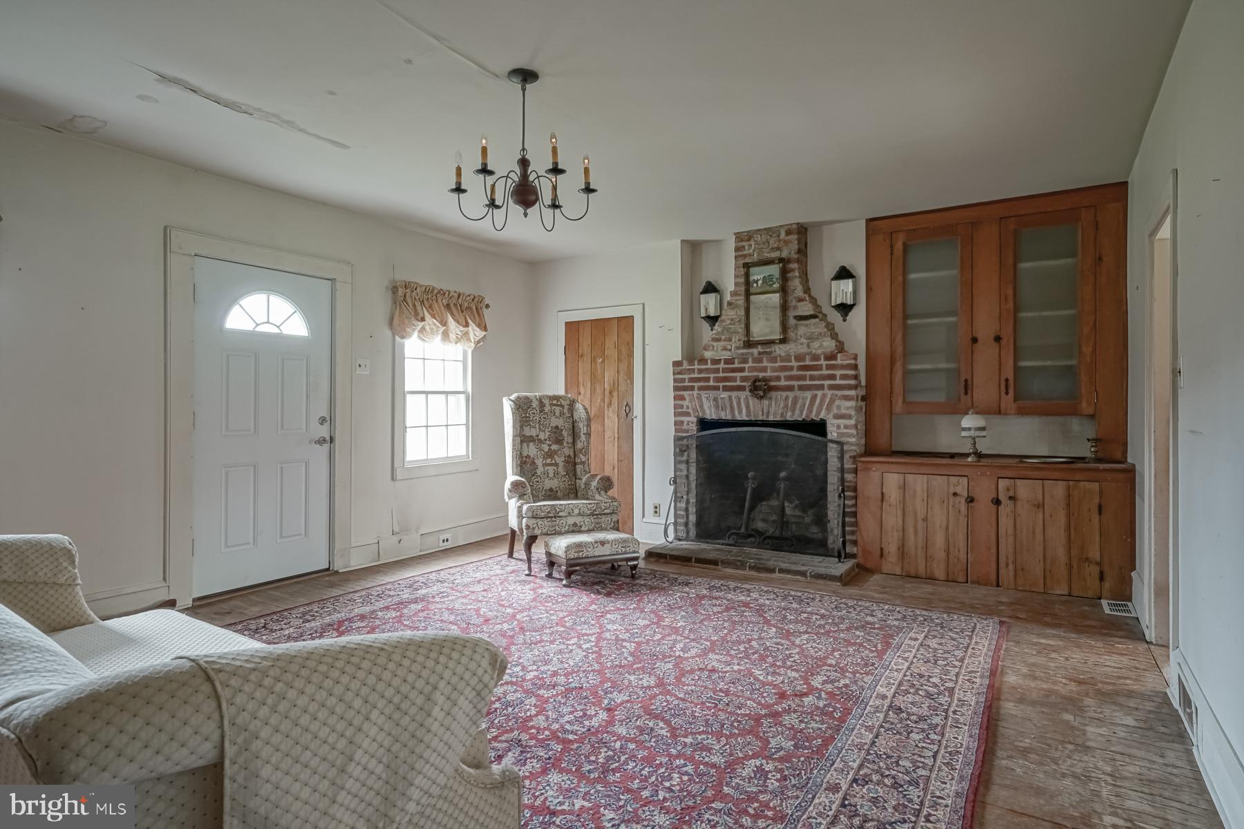 56 Clancy Road Salem, NJ 08079 - Photo 11 of 33 living room