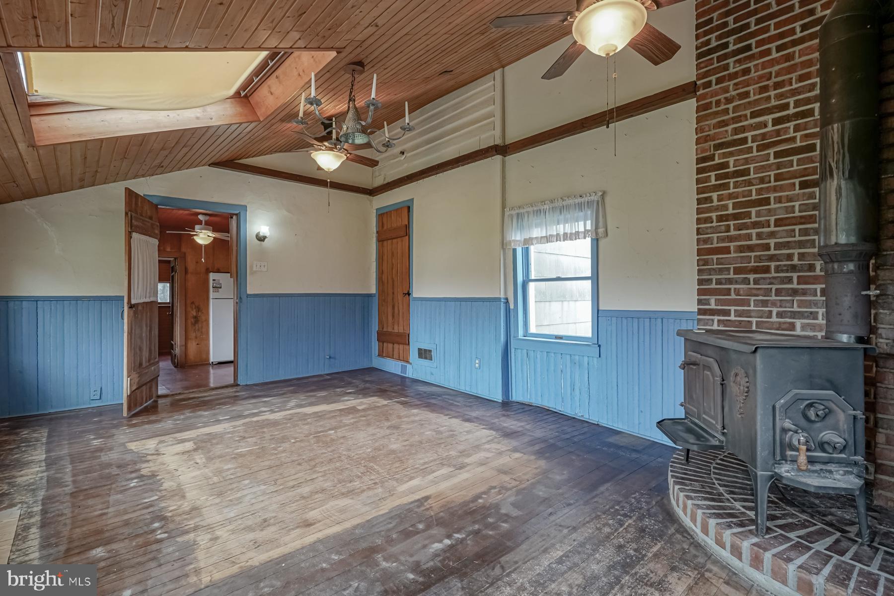 56 Clancy Road Salem, NJ 08079 - Photo 8 of 33 dining room