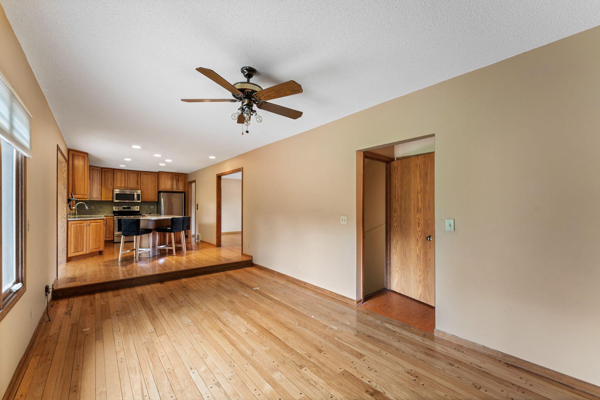 1096 Rome Court Apple Valley, MN 55124 - Photo 14 of 49 Gallery Image 14