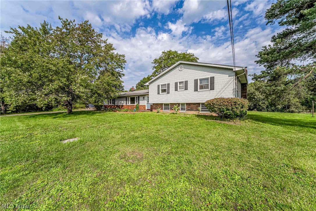 9284 Mayfield Road Chesterland, OH 44026 - Photo 2 of 50 Gallery Image 2