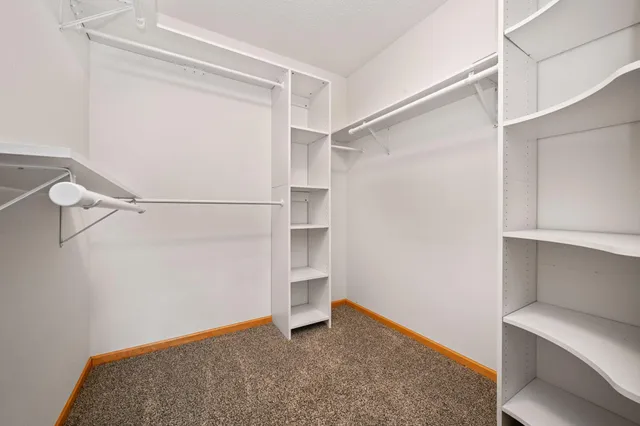 $359,900 | 1550 Zarthan Avenue South, Unit 506, St. Louis Park, MN 55416