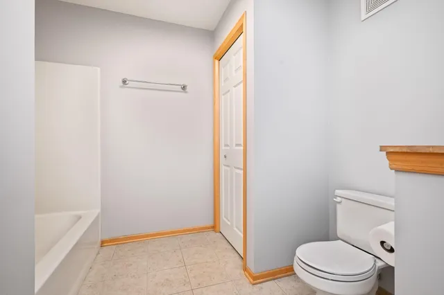 $359,900 | 1550 Zarthan Avenue South, Unit 506, St. Louis Park, MN 55416