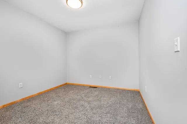 $359,900 | 1550 Zarthan Avenue South, Unit 506, St. Louis Park, MN 55416