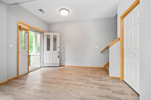 $359,900 | 1550 Zarthan Avenue South, Unit 506, St. Louis Park, MN 55416