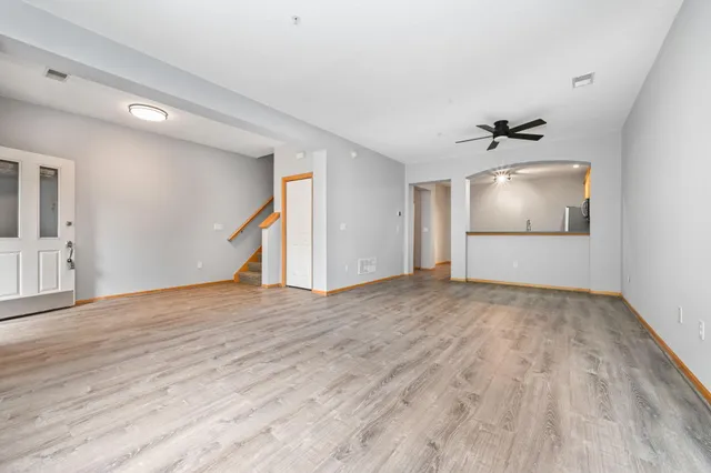 $359,900 | 1550 Zarthan Avenue South, Unit 506, St. Louis Park, MN 55416