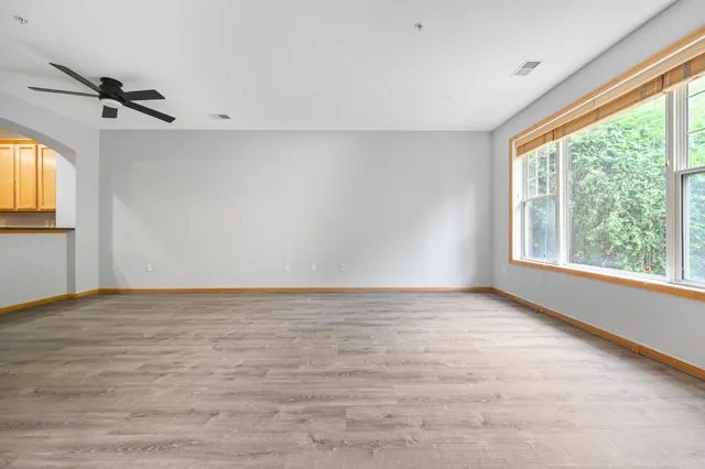 $359,900 | 1550 Zarthan Avenue South, Unit 506, St. Louis Park, MN 55416