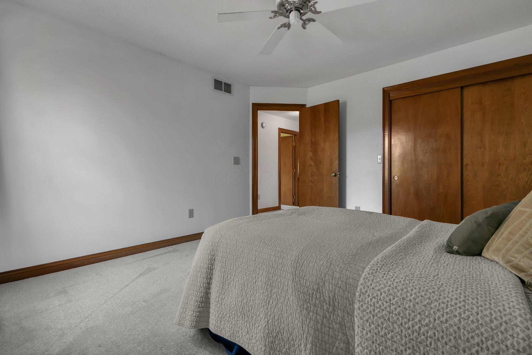 5237 Cosgray Road Dublin, OH 43016 - Photo 32 of 57 4th Bedroom