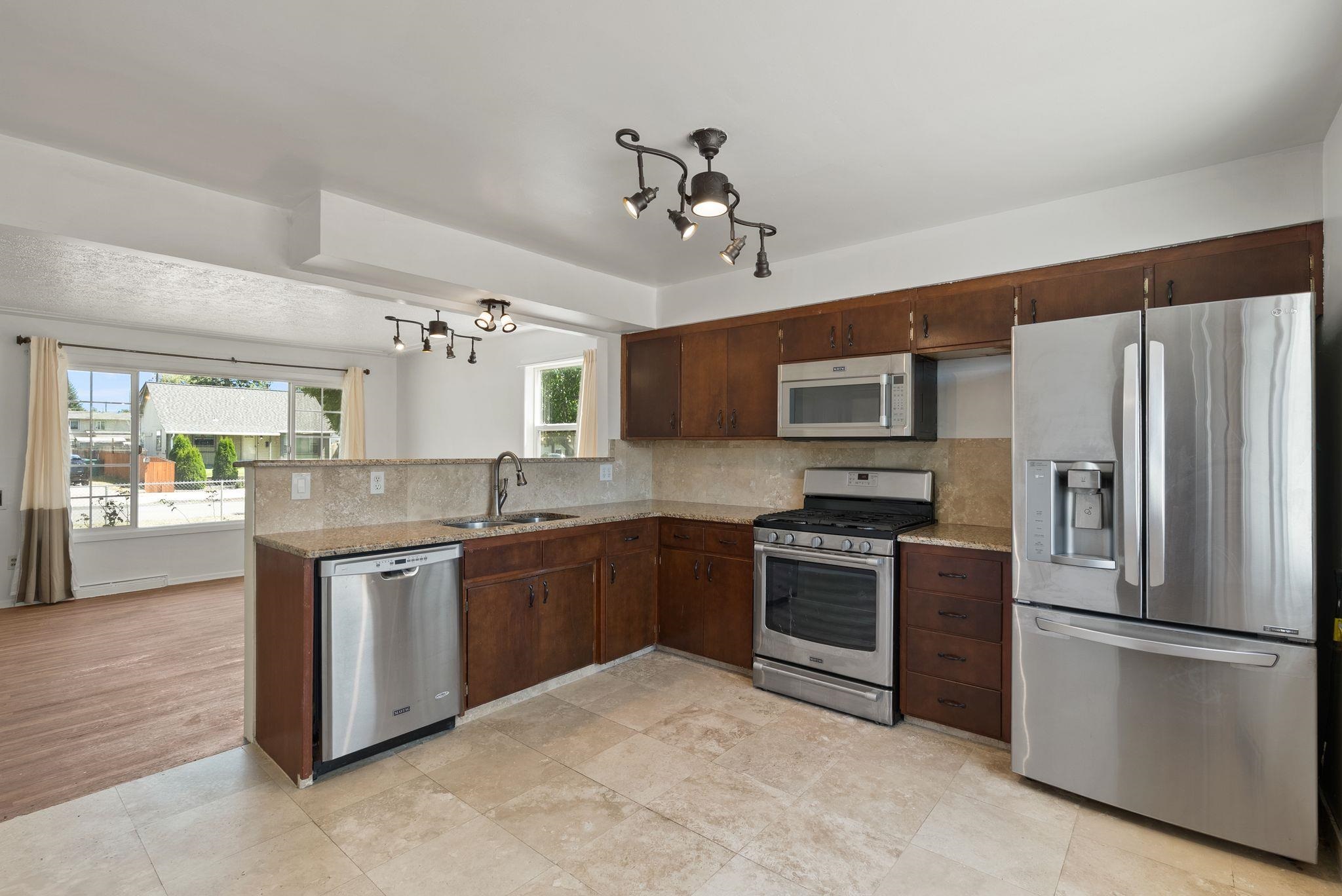 2423 North Morton Street Spokane, WA 99207 - Photo 12 of 30