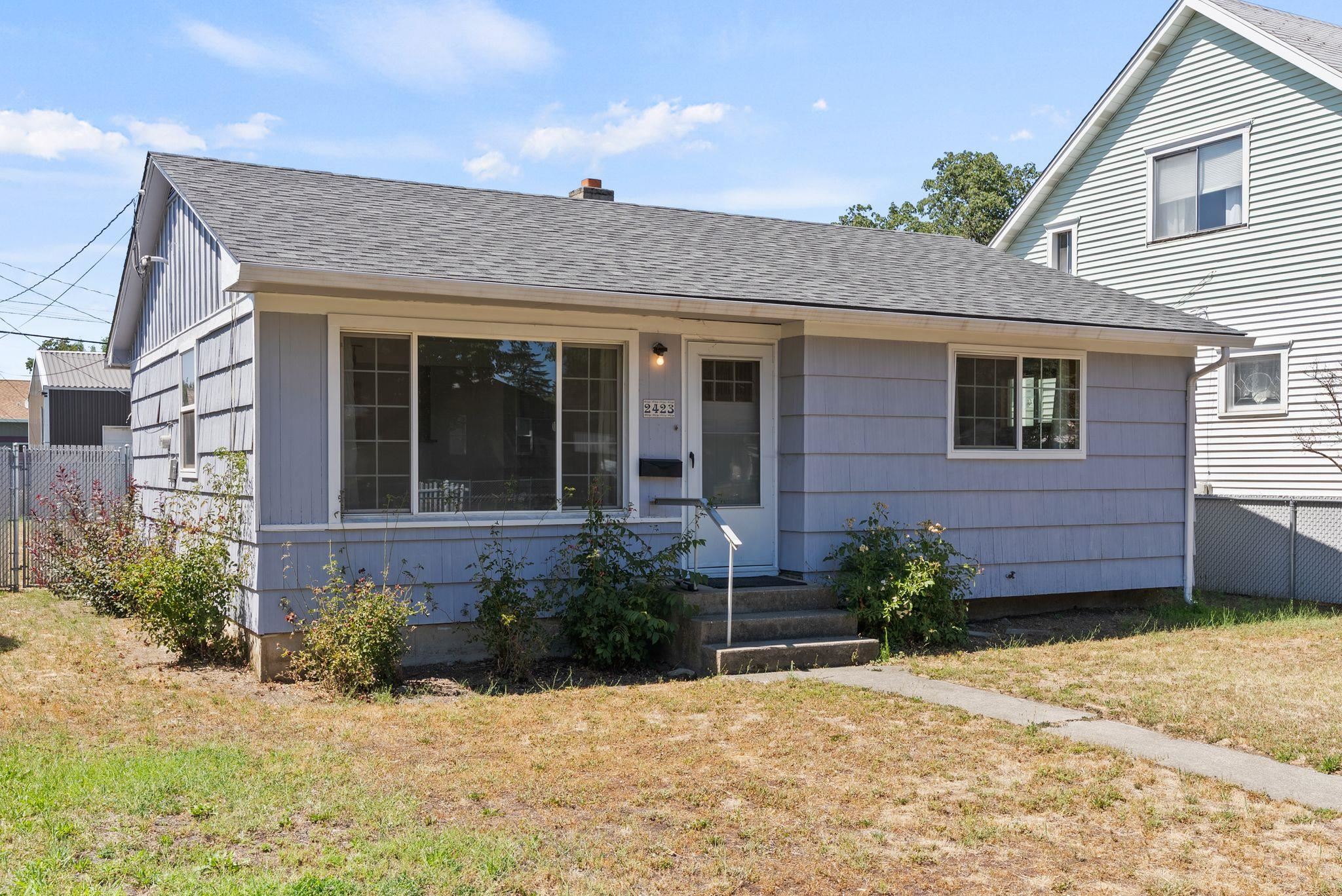 2423 North Morton Street Spokane, WA 99207 - Photo 2 of 30