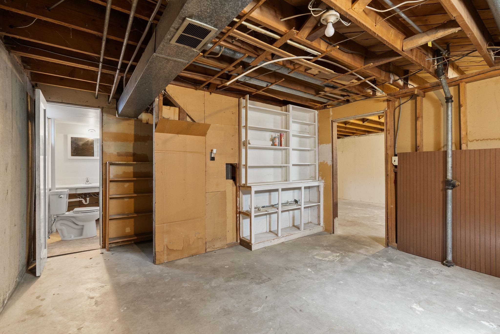 2423 North Morton Street Spokane, WA 99207 - Photo 23 of 30