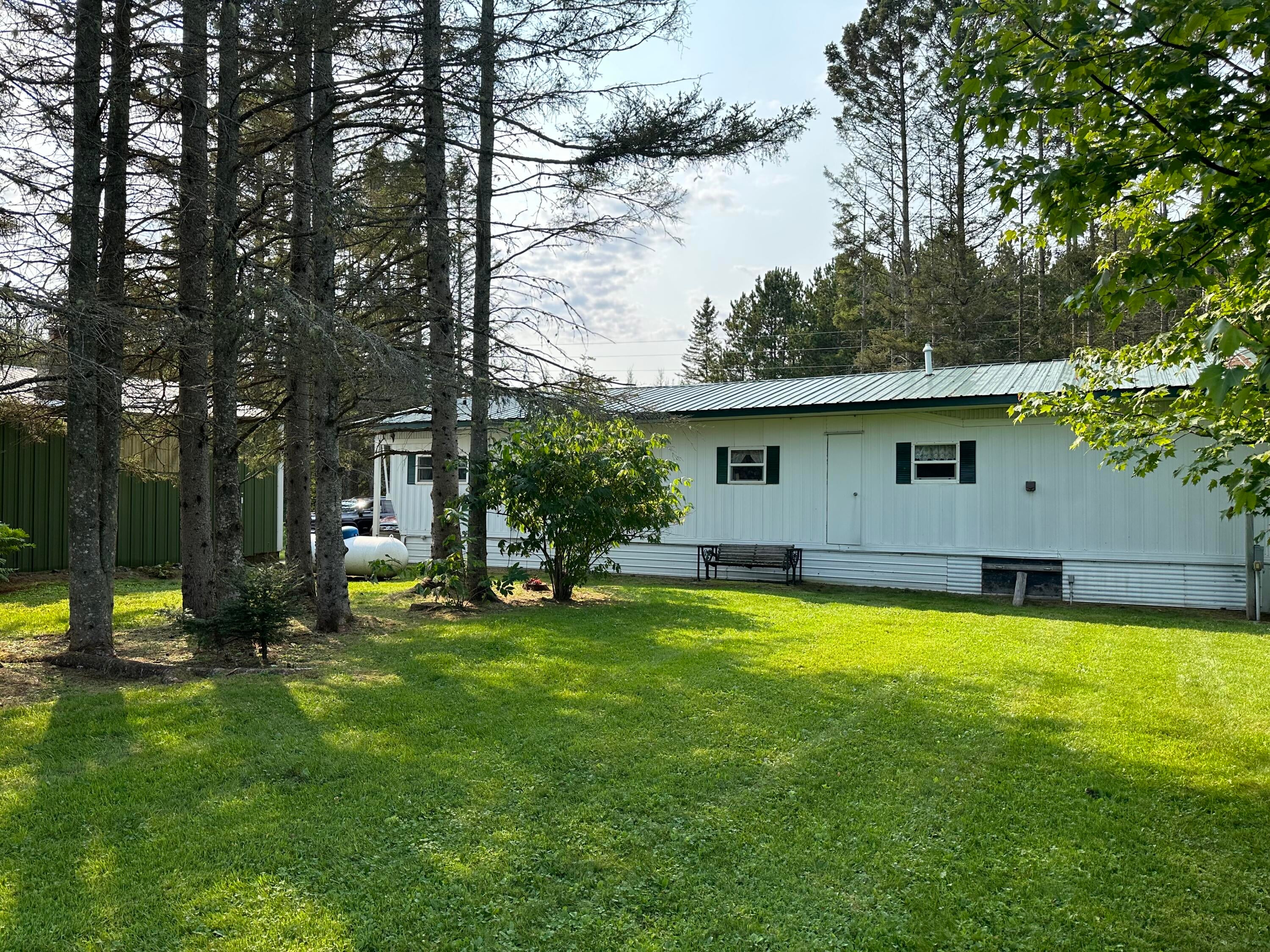 7219 South Forrest Side Road Brimley, MI 49715 - Photo 19 of 22 Gallery Image 19