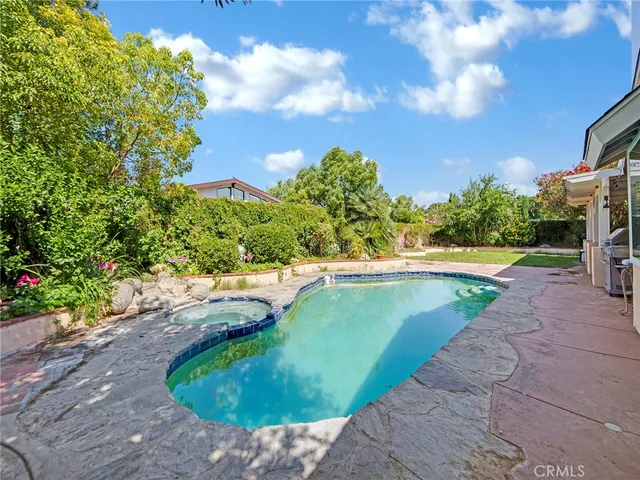 $516,000 | 44021 Fenner Avenue, Lancaster, CA 93536