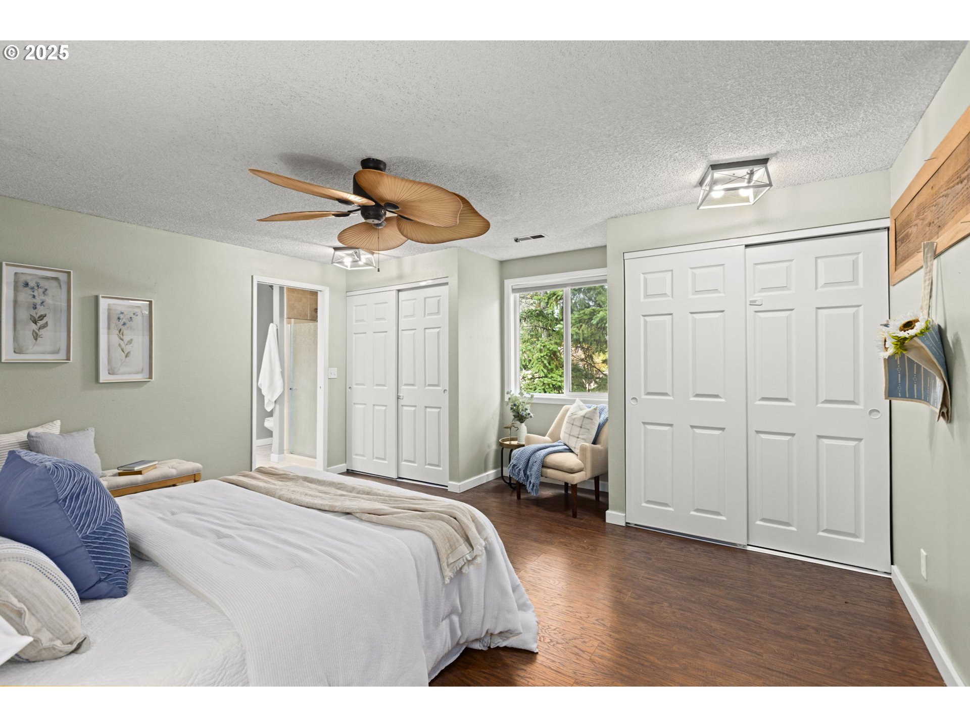 19230 Southwest Prospect Place Beaverton, OR 97078 - Photo 13 of 47 Living Room